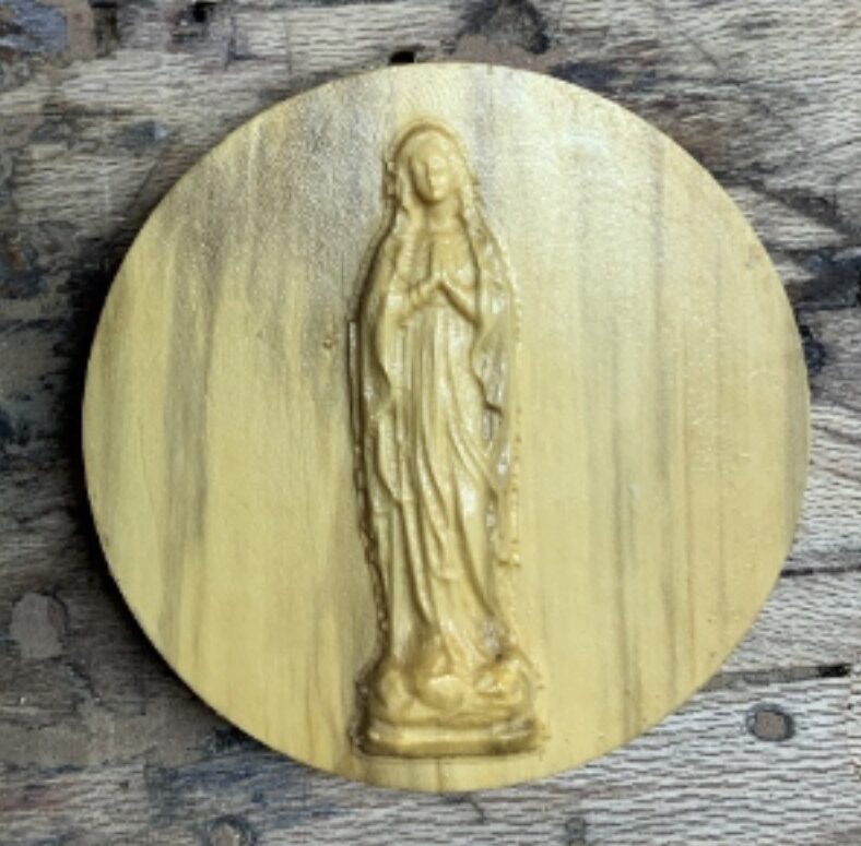Reproduction d'une petite pièce en bois sur mesure